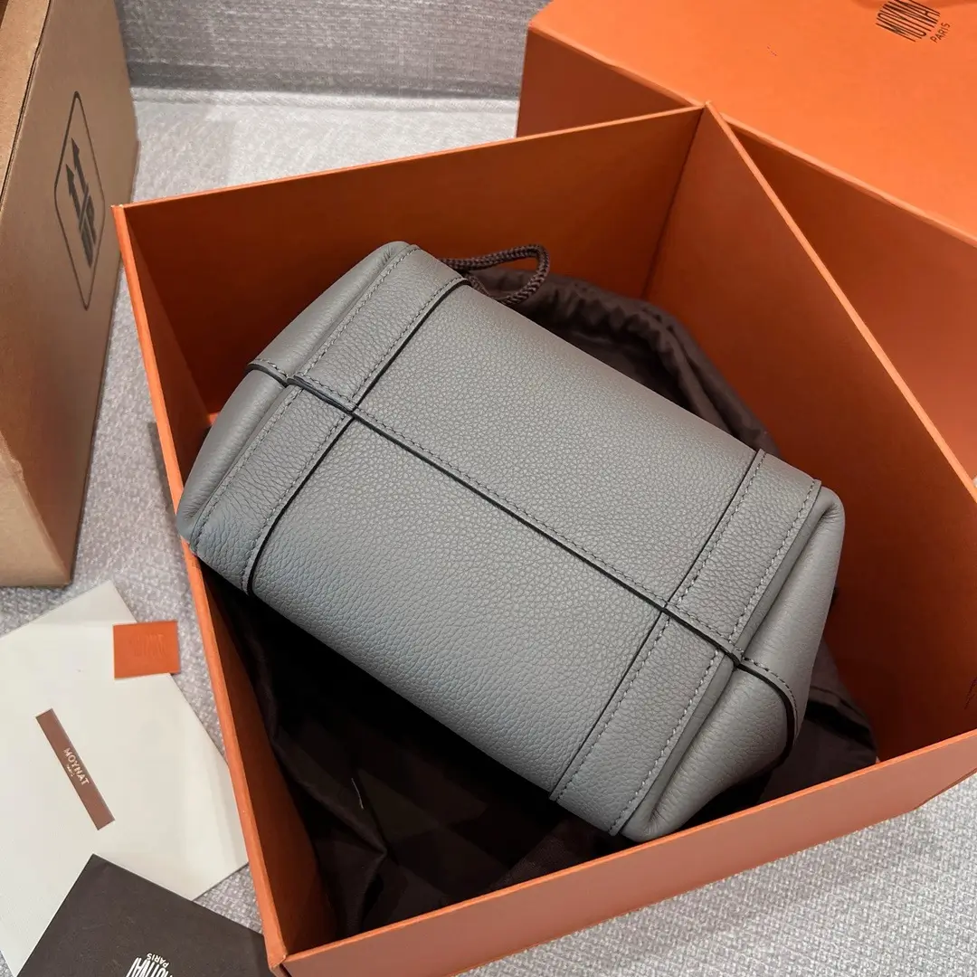 تهي دوو شنطة