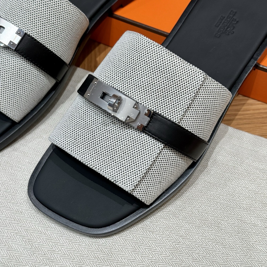 غابرييل صندل