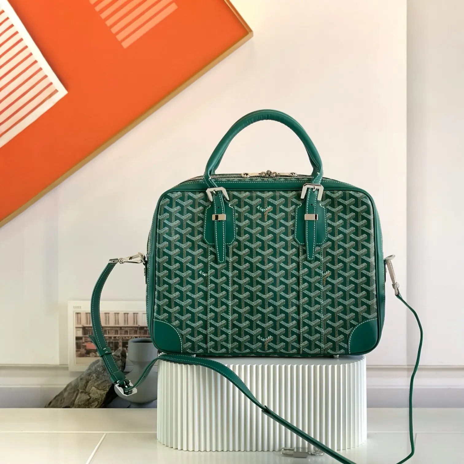 حقيبة مستندات أمباساد (الموديل المتوسط)